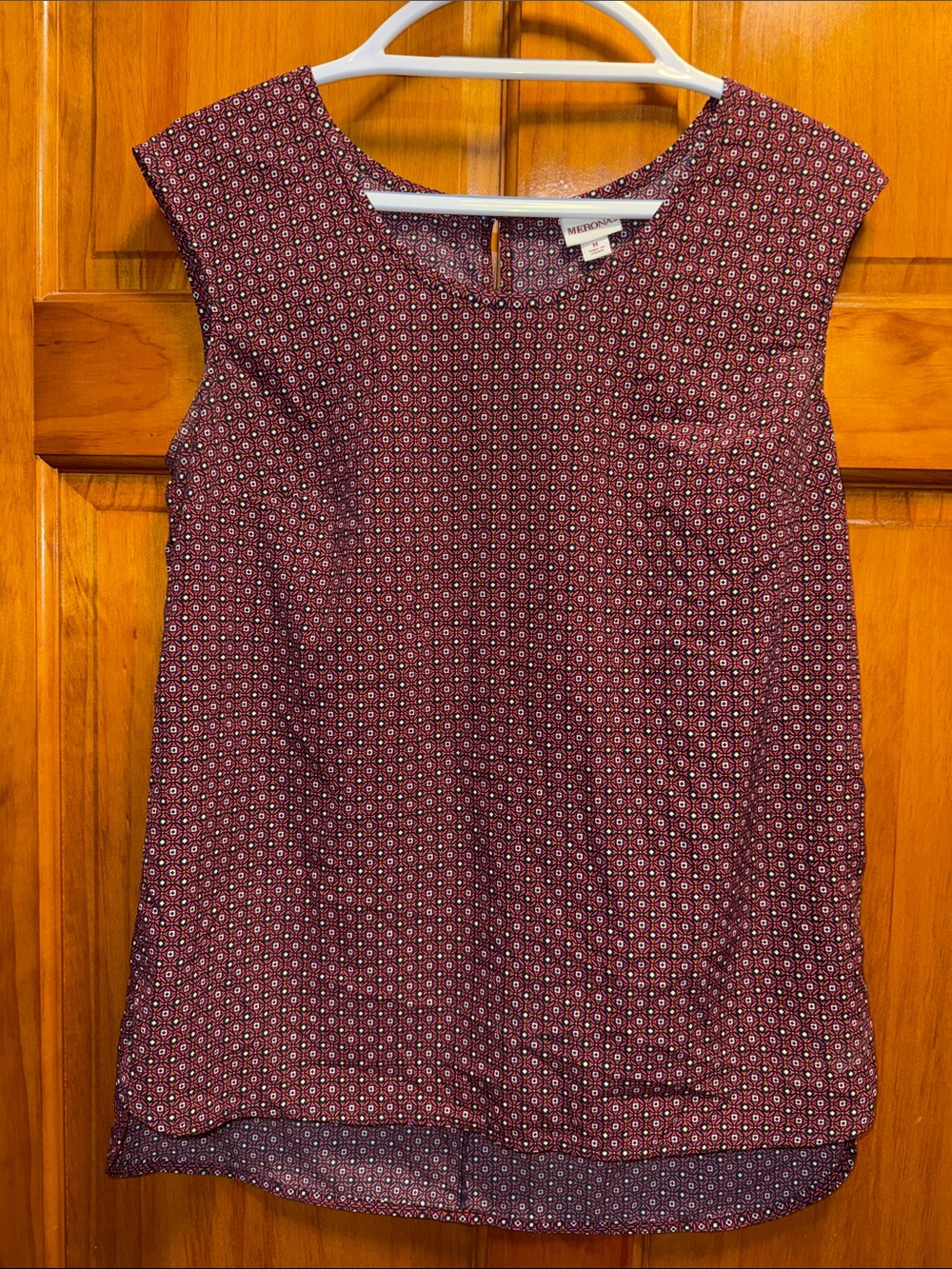 Merona Burgundy Printed Sleeveless Shell Top